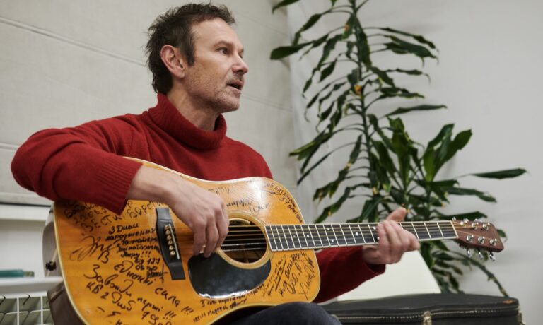 Святослав Вакарчук у RECOVERY(7)